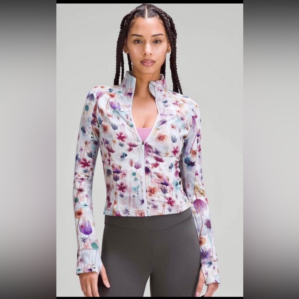 Lululemon define floral cropped jacket - Sz 6